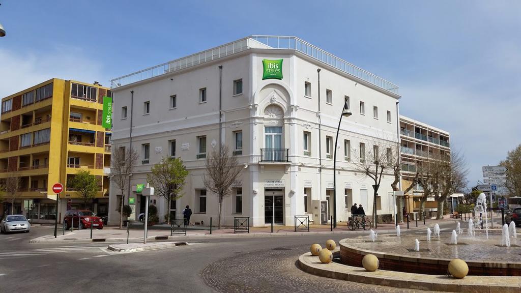 Ibis Styles Hyeres Rooftop & Spa מראה חיצוני תמונה