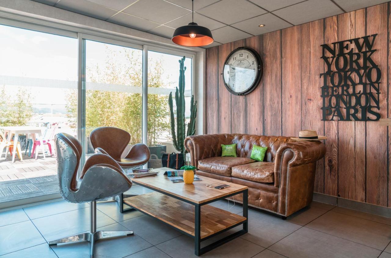 Ibis Styles Hyeres Rooftop & Spa מראה חיצוני תמונה